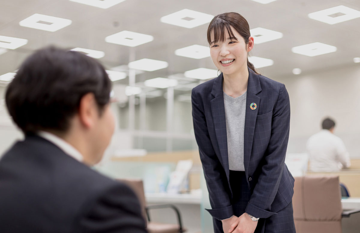 十六銀行 名古屋営業部 融資　毛利 麻理乃