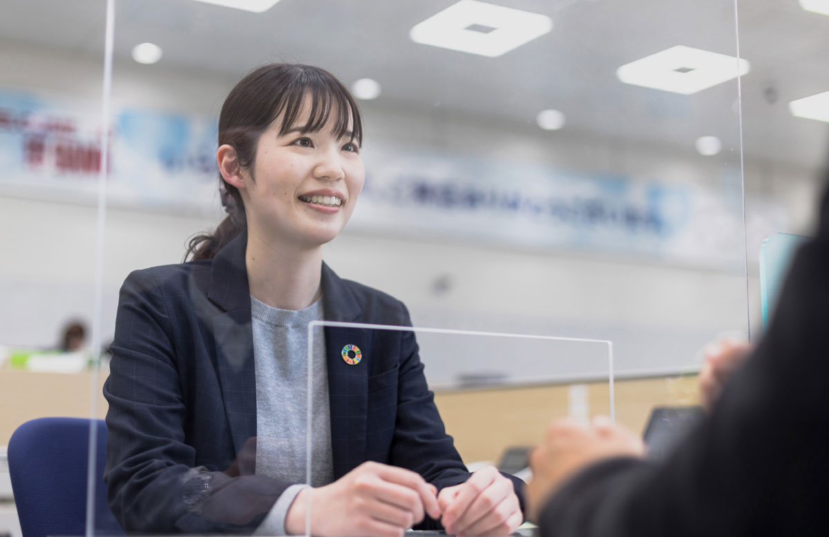 十六銀行 名古屋営業部 融資　毛利 麻理乃
